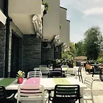 Family Friends Hotel 3*