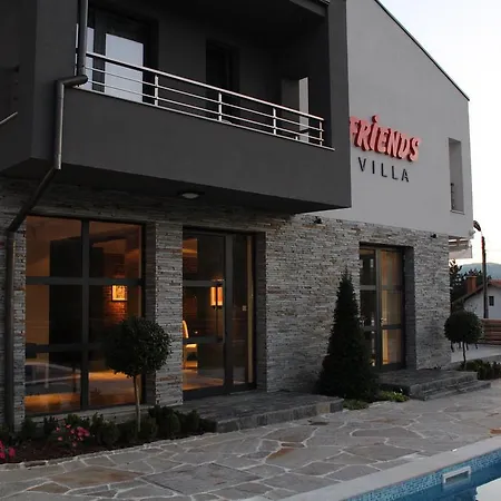 Family Friends Hotel