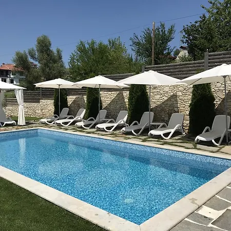 Family Friends Hotel