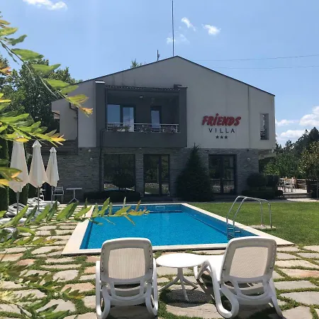Family Friends Hotel