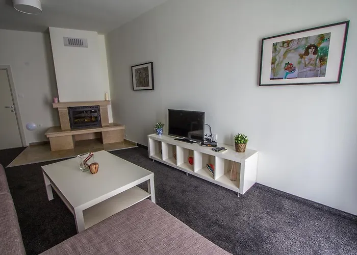 Family Friends Enchets