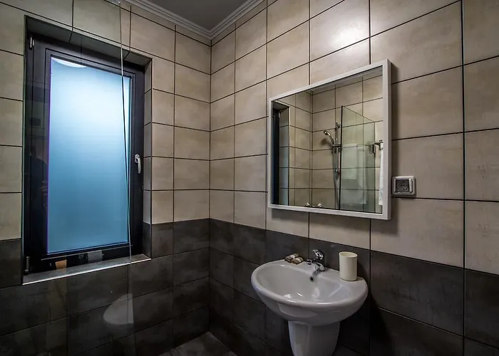 Family Friends Hotel Enchets