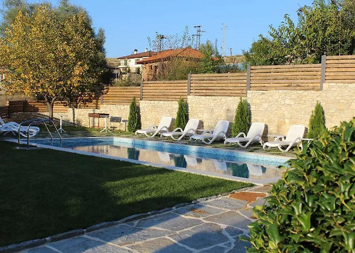 Family Friends Hotel Enchets