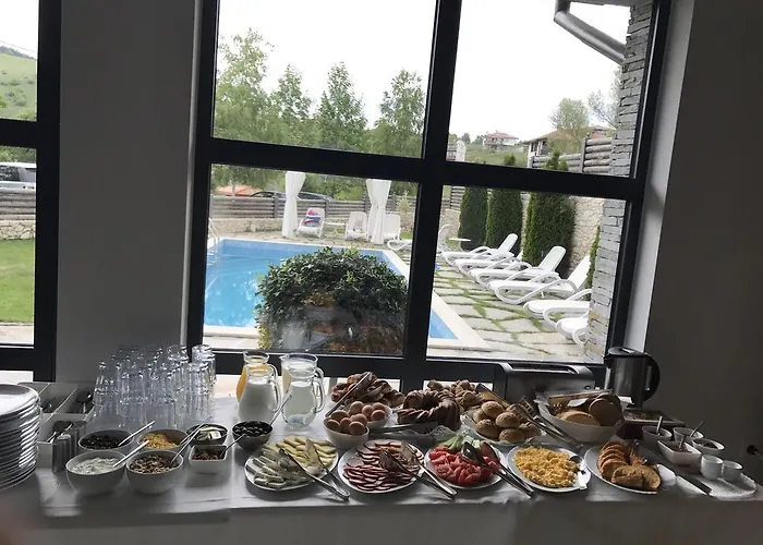 Family Friends 3* Enchets