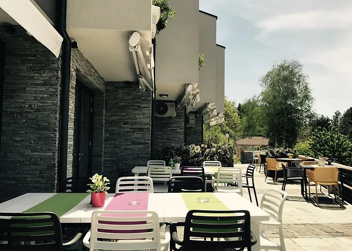 Family Friends Hotel 3*